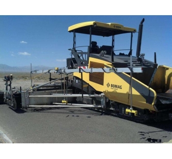 寶馬格攤鋪機租賃，寶馬攤鋪機租賃